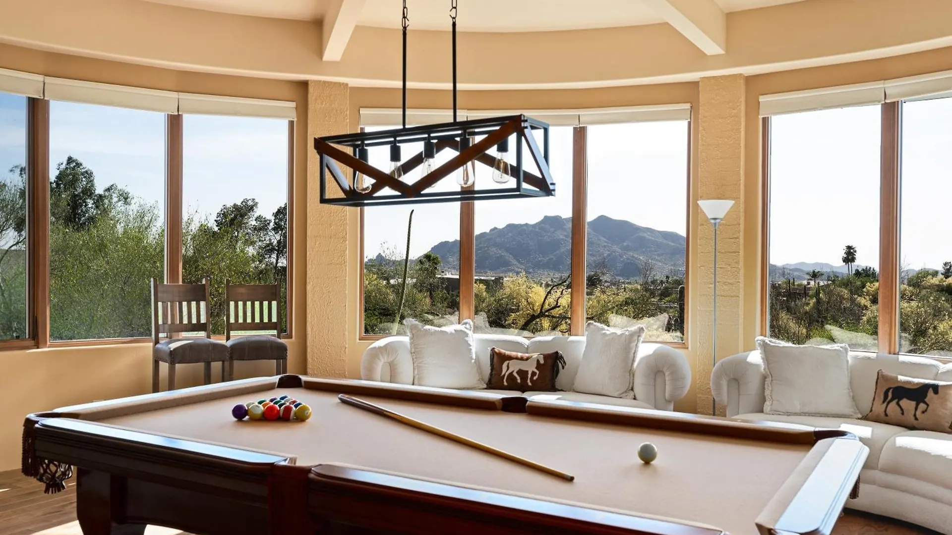 Villa Carefree Crest: Jaw Dropping Views Pool 2 Casitas Outdoor Living Scottsdale