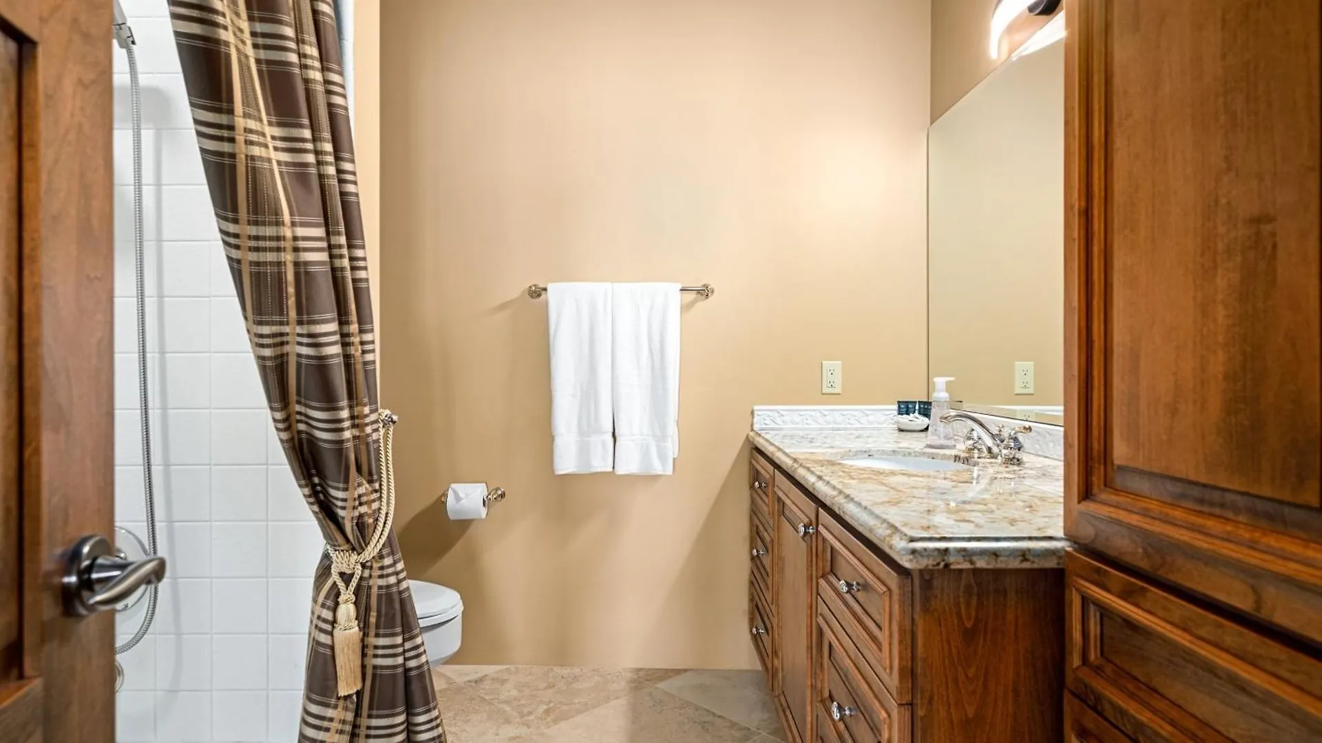 Villa Carefree Crest: Jaw Dropping Views Pool 2 Casitas Outdoor Living Scottsdale