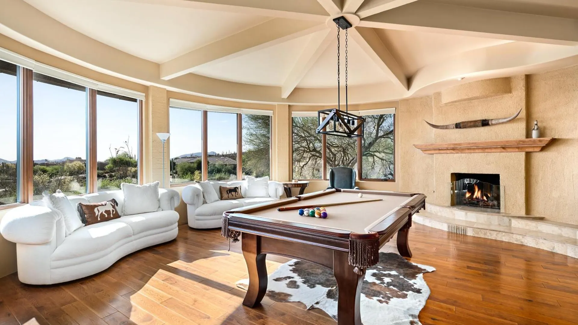 Villa Carefree Crest: Jaw Dropping Views Pool 2 Casitas Outdoor Living Scottsdale